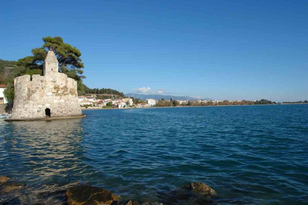 Naupactus Unique Harbor Apartment In A Stone House! Nafpaktos Luaran gambar